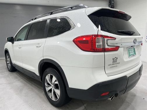 2024 Subaru Ascent Premium 7-Passenger