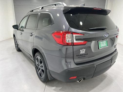 Magnetite Gray Metallic 2026 Subaru Ascent Onyx Edition Touring 7-Passenger