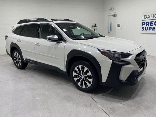 Crystal White Pearl 2024 Subaru Outback Touring XT