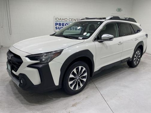 Crystal White Pearl 2024 Subaru Outback Touring XT