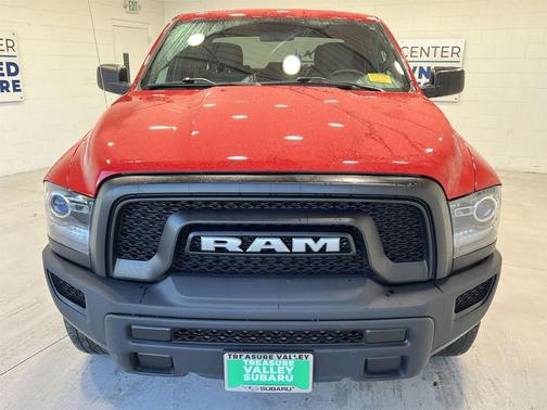 2024 RAM 1500 Classic Warlock Crew Cab 4x4 5'7' Box
