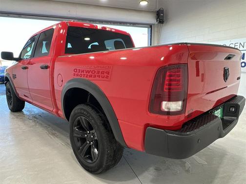 2024 RAM 1500 Classic Warlock Crew Cab 4x4 5'7' Box