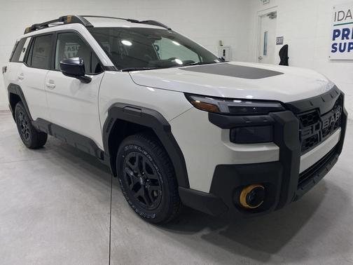 Crystal White Pearl 2026 Subaru Outback Wilderness