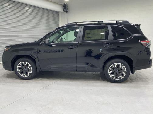 Crystal Black Silica 2026 Subaru Forester Premium