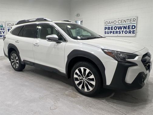 2025 Subaru Outback Touring