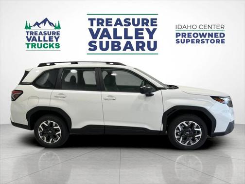 2025 Subaru Forester Base
