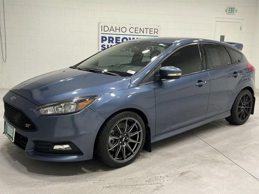 2018 Ford Focus ST ST
