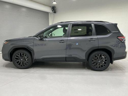 Magnetite Gray Metallic 2026 Subaru Forester Sport