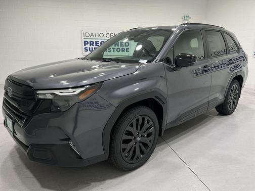 Magnetite Gray Metallic 2026 Subaru Forester Sport