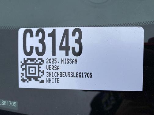 2025 Nissan Versa 1.6 SV