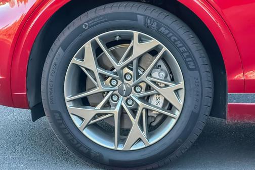 2025 Genesis GV70 2.5T AWD