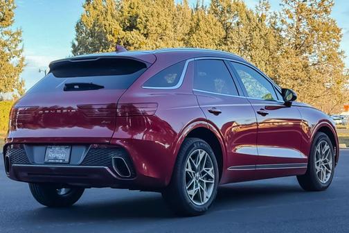 Mauna Red 2025 Genesis GV70 2.5T AWD