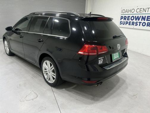 Black 2015 Volkswagen Golf SportWagen TDI SE 4-Door
