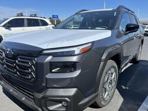 Magnetite Gray Metallic 2026 Subaru Outback Premium