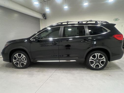 2024 Subaru Ascent Limited 7-Passenger
