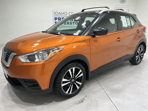 2020 Nissan Kicks SV