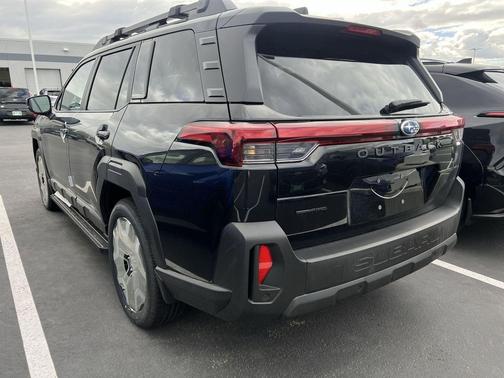 2026 Subaru Outback Touring XT