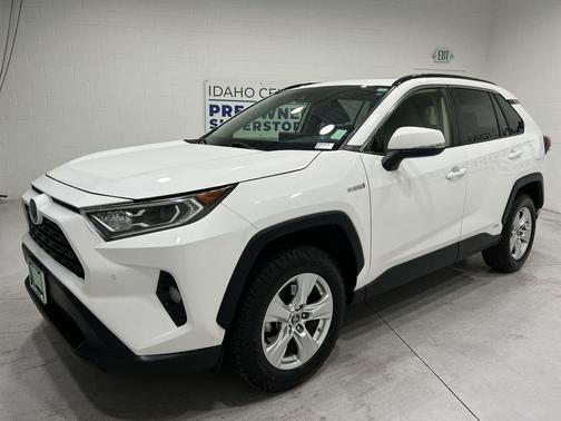 2019 Toyota RAV4 Hybrid XLE