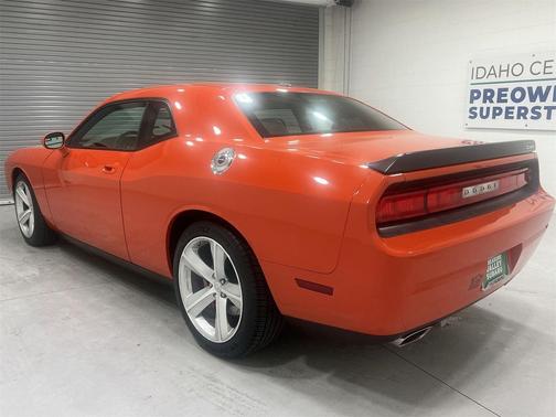 2009 Dodge Challenger SRT8