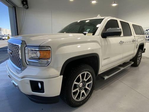 White Diamond Tricoat 2015 GMC Sierra 1500 Denali