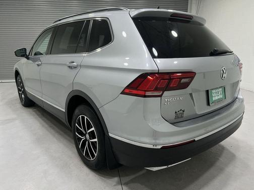 Pyrite Silver Metallic 2021 Volkswagen Tiguan 2.0T SE 4MOTION
