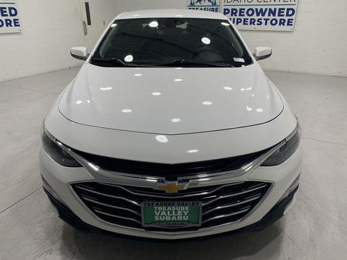 Summit White 2023 Chevrolet Malibu FWD 1LT
