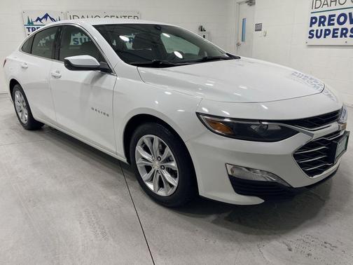 Summit White 2023 Chevrolet Malibu FWD 1LT