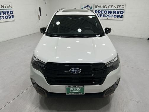 Crystal White Pearl 2026 Subaru Forester Hybrid Sport