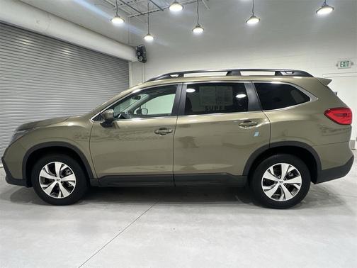 2024 Subaru Ascent Premium 7-Passenger