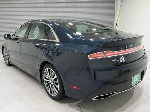 2020 Lincoln MKZ Standard