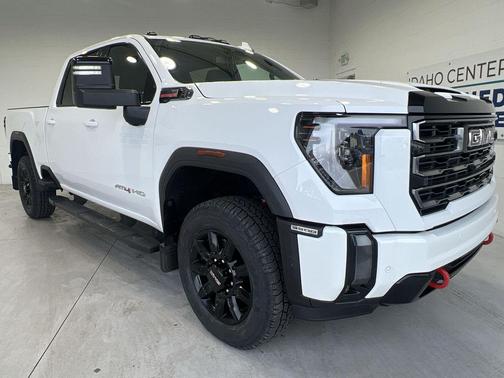 2024 GMC Sierra 3500 AT4