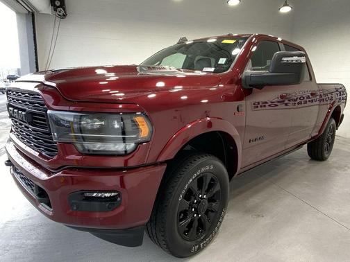 2024 RAM 3500 Limited Crew Cab 4x4 6'4' Box