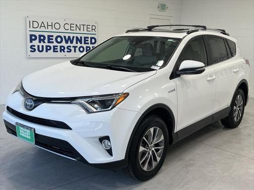 2017 Toyota RAV4 Hybrid XLE