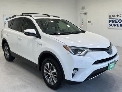 2017 Toyota RAV4 Hybrid XLE