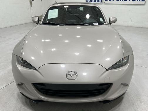 2022 Mazda MX-5 Miata RF Grand Touring