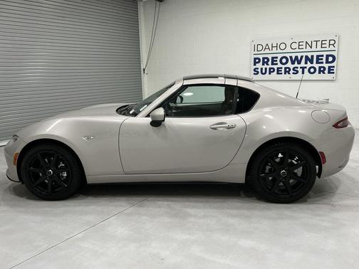 2022 Mazda MX-5 Miata RF Grand Touring