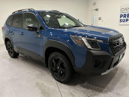 Geyser Blue 2022 Subaru Forester Wilderness
