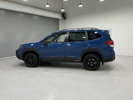 Geyser Blue 2022 Subaru Forester Wilderness