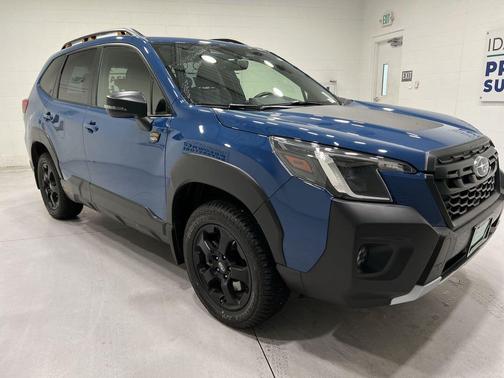Geyser Blue 2022 Subaru Forester Wilderness