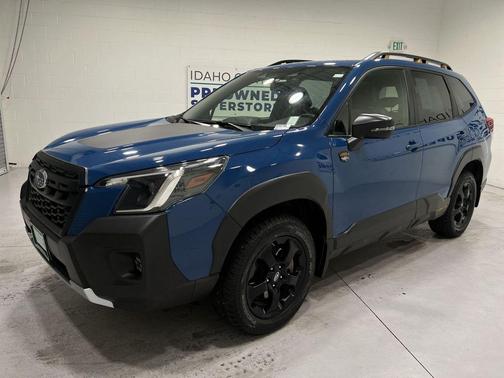 Geyser Blue 2022 Subaru Forester Wilderness