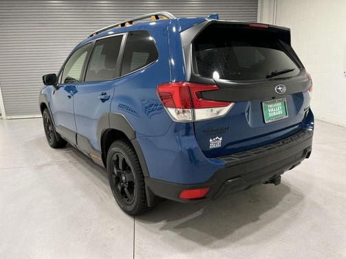 Geyser Blue 2022 Subaru Forester Wilderness