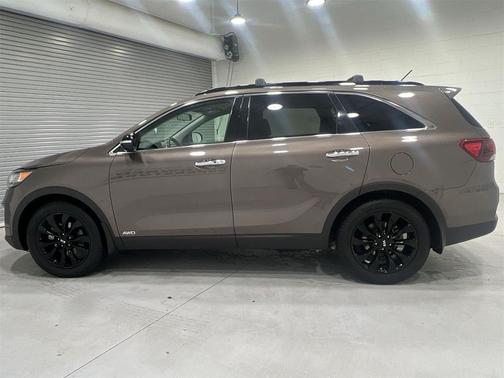 2020 Kia Sorento S
