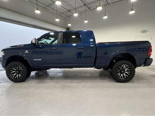 2019 RAM 2500 Laramie Mega Cab 4x4 6'4' Box
