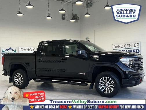 2023 GMC Sierra 1500 AT4