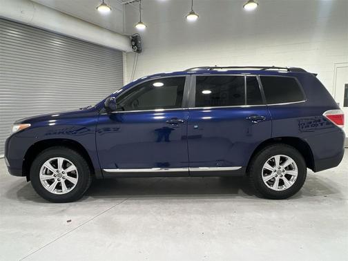 2013 Toyota Highlander SE