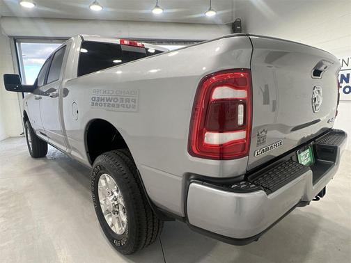 2024 RAM 2500 Laramie Crew Cab 4x4 6'4' Box