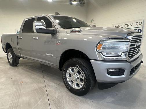 2024 RAM 2500 Laramie Crew Cab 4x4 6'4' Box