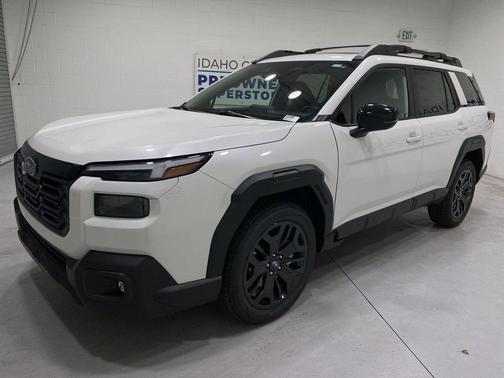 Crystal White Pearl 2026 Subaru Outback Limited XT