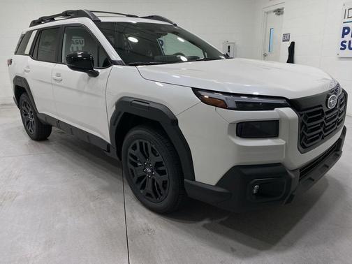 Crystal White Pearl 2026 Subaru Outback Limited XT