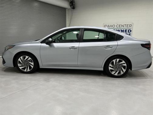 2025 Subaru Legacy Limited